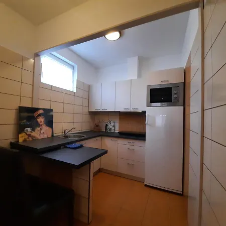 Fenyo Apartman Apartamento *