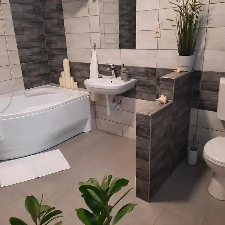 Apartamento Fenyo Apartman Nagykáta