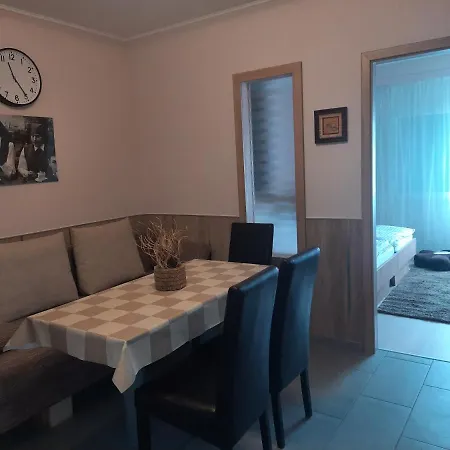 Apartamento Fenyo Apartman Nagykáta